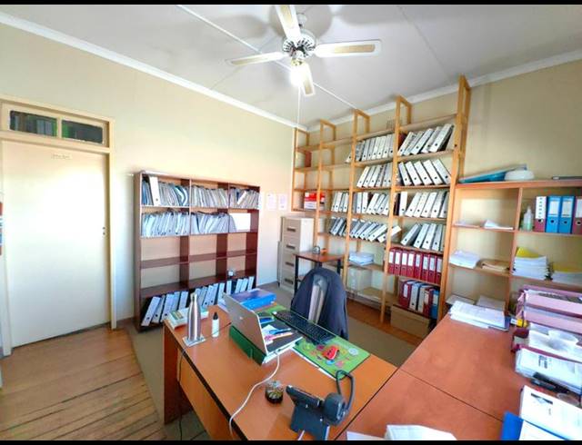 BUSINESS FOR SALE IN MONUMENT
